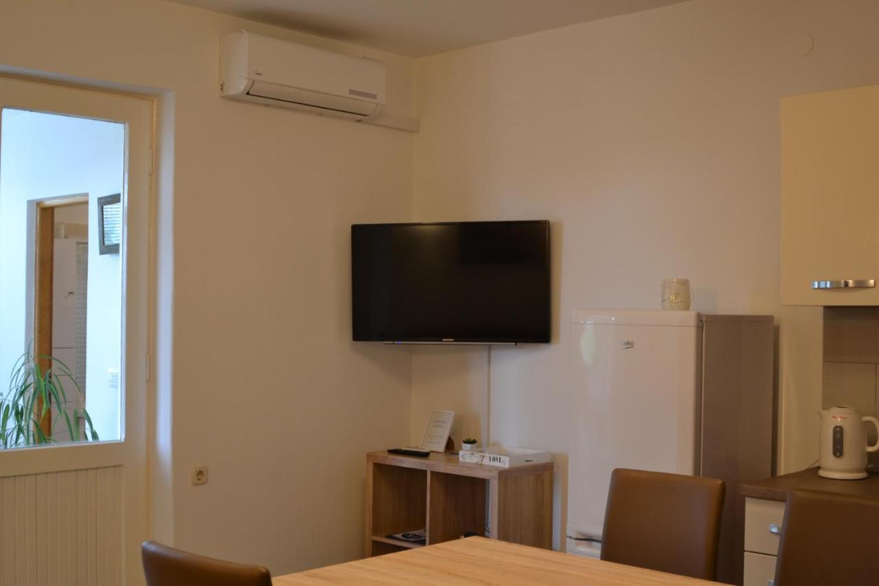 Apartman Martina 자다르 외부 사진